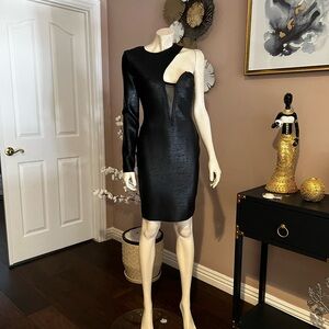 Elegant Black One-Shoulder Dress